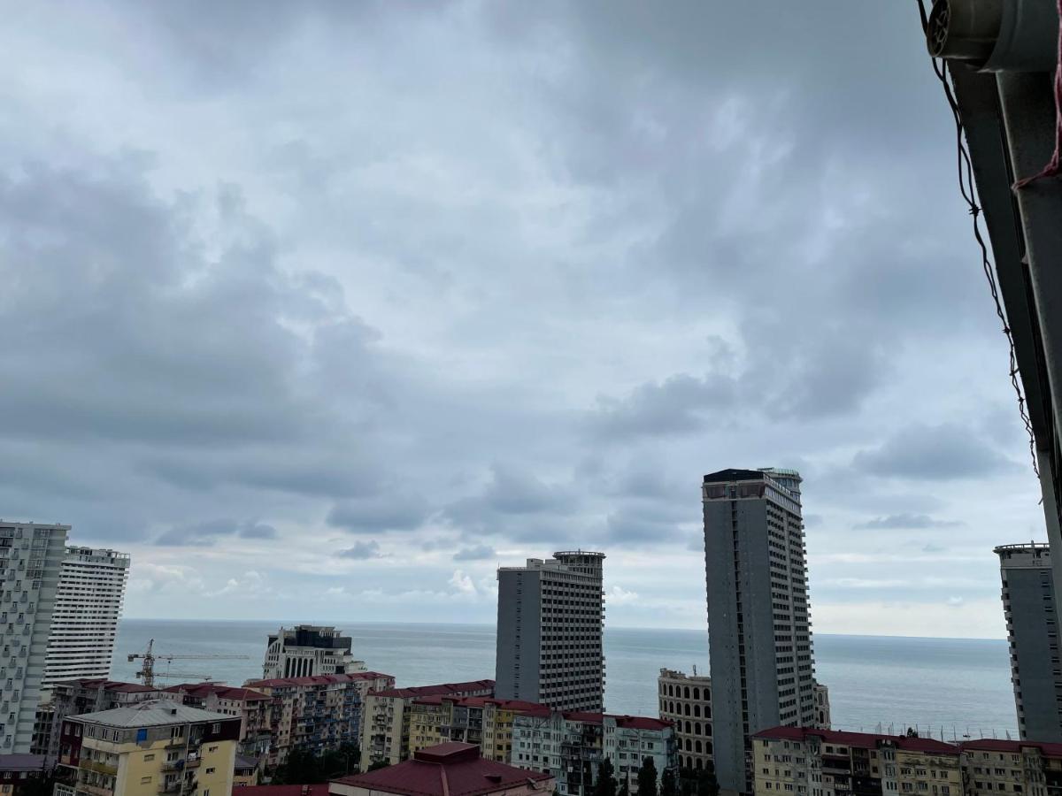 Real Lux * Batumi